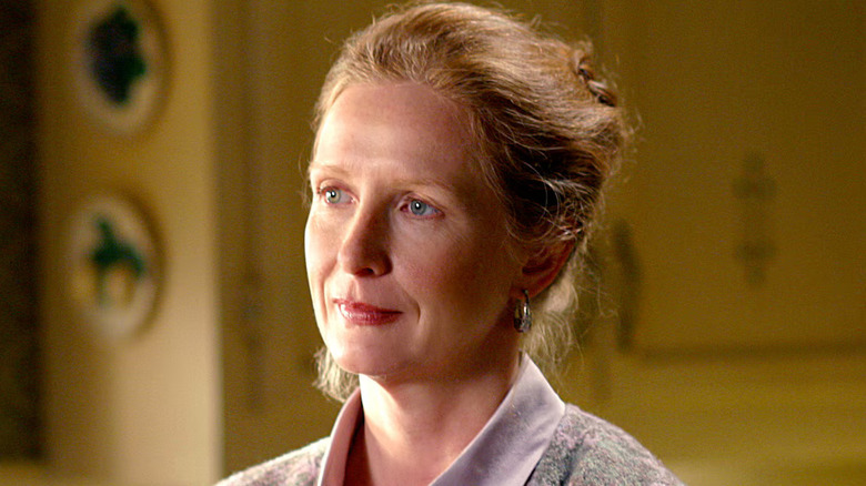 Frances Conroy as Ruth Fisher in Six Feet Under