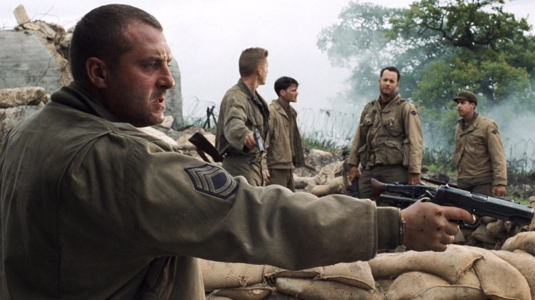 Tom Sizemore (front) as Mike Horvath in Saving Private Ryan