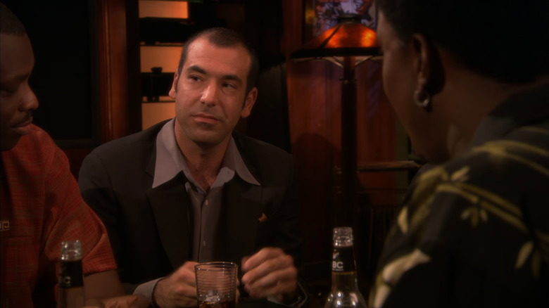 Rick Hoffman as Jerry Best playing poker on The Bernie Mac Show