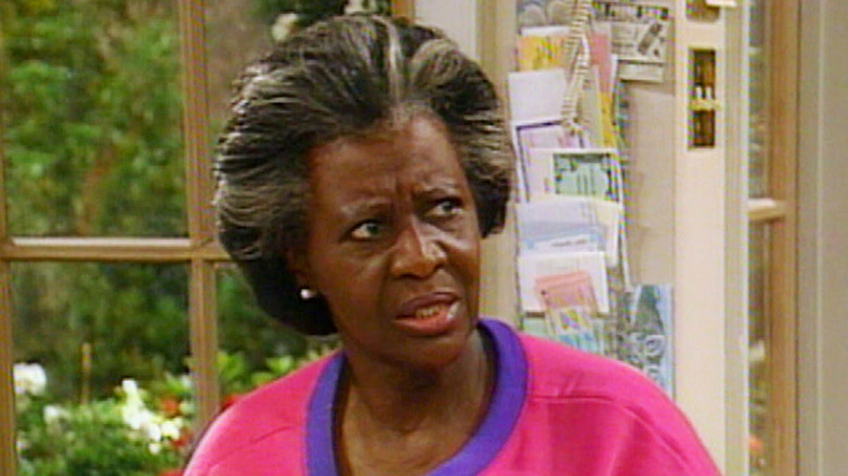 Virginia Capers as Hattie looks annoyed in The Fresh Prince of Bel-Air