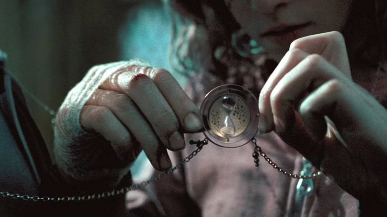 Prisoner of Azkaban, Hermione with the time-turner