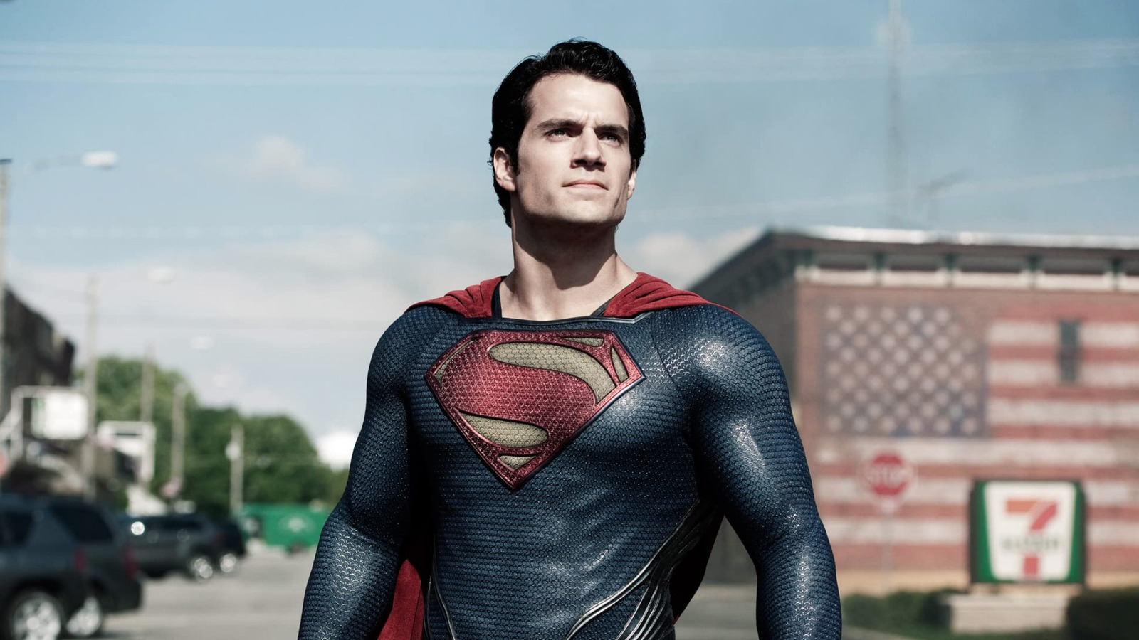 Henry Cavill's 'Superman' Announcement Sparks Bond Rumors