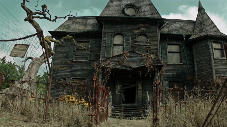 The abandoned house on Neibolt Street in It (2017)