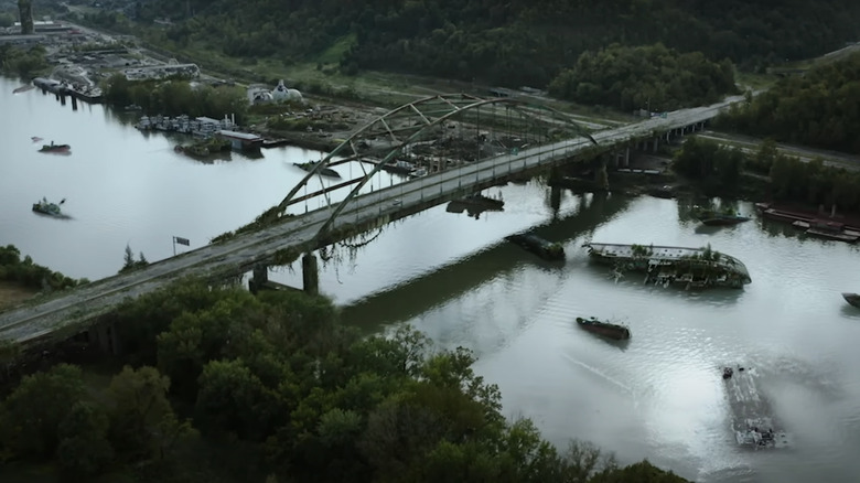 A wrecked bridge in The Last of Us