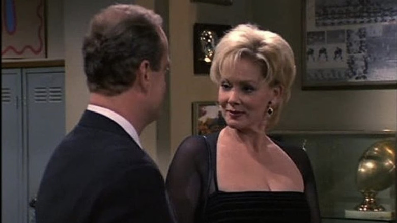 Kelsey Grammer as Frasier Crane and Jean Smart as Lana Gardner on Frasier