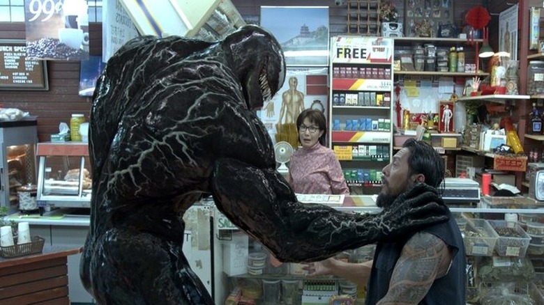 Venom threatens a common robber