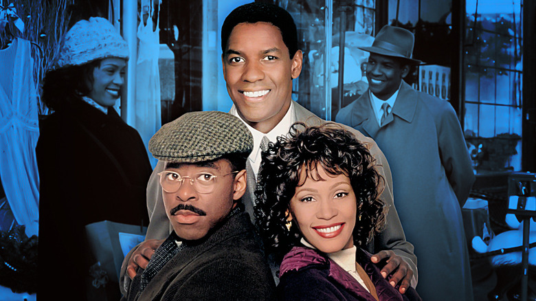 Dudley (Denzel Washington) observa a Henry (Courtney B. Vance) y Julia (Whitney Houston) en La esposa del predicador