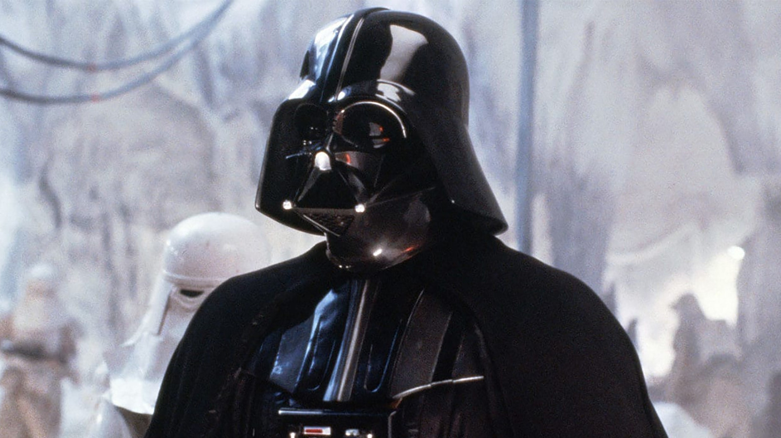 David Prowse Dead: 'Star Wars' Man Behind the Darth Vader Mask Was 85
