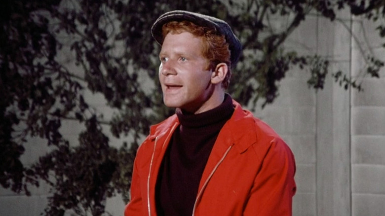 Ralph Malph wearing a hat in Happy Days