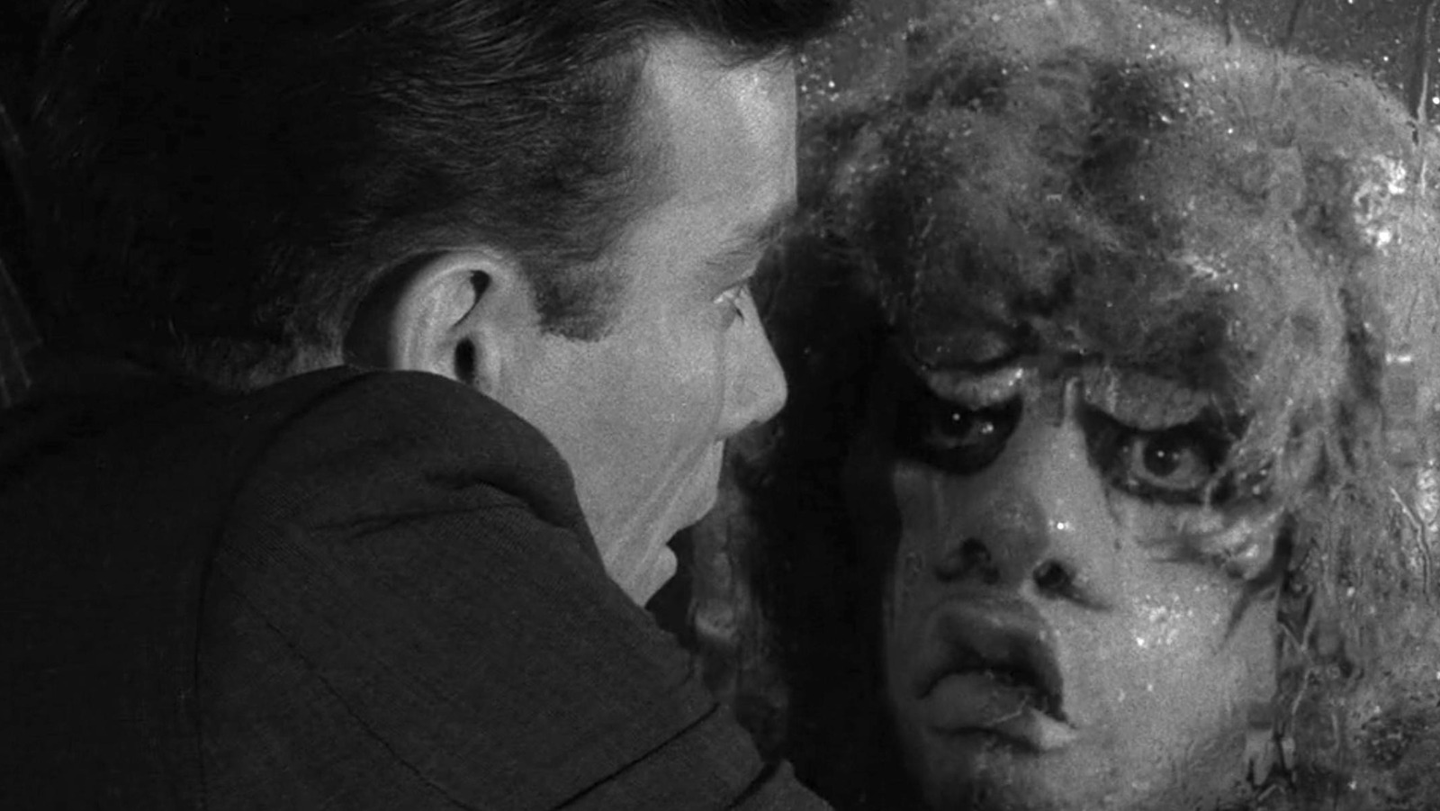 why-filming-twilight-zone-had-william-shatner-feeling-claustrophobic