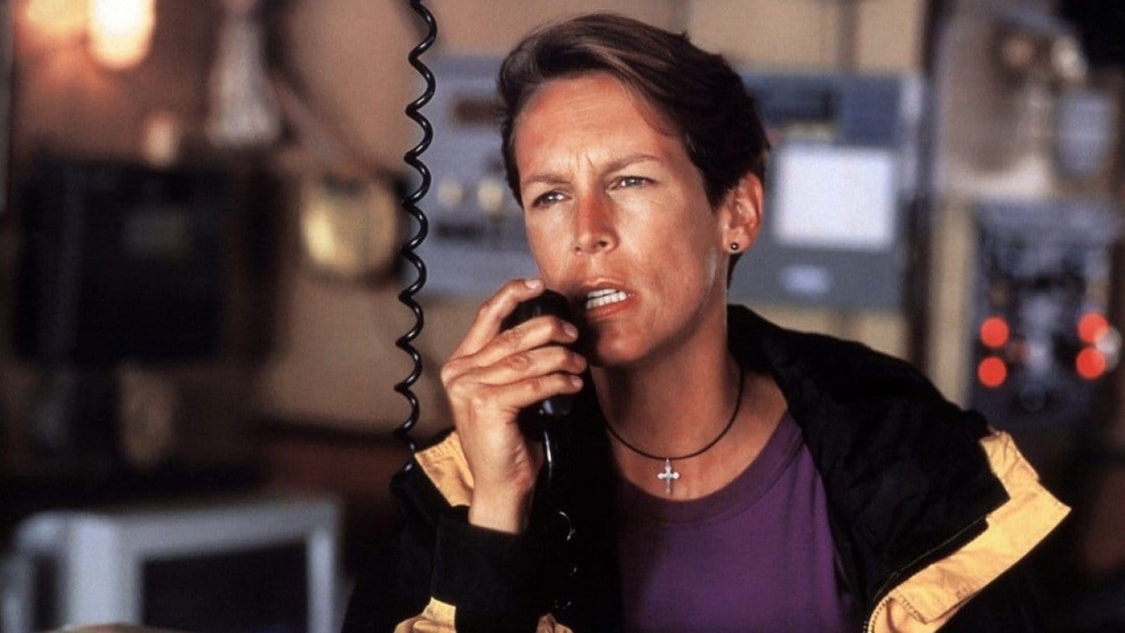 Why Jamie Lee Curtis Regrets Virus One Of The Worst Science Fiction Movies Ever Made