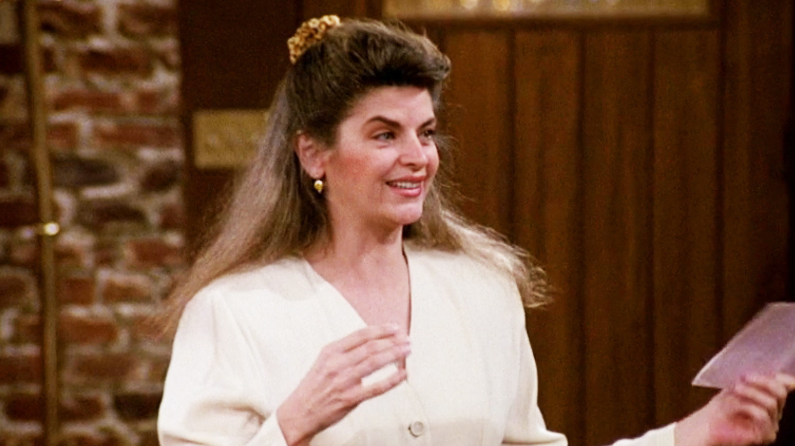 Why Kirstie Alley’s Cheers Co-Stars Gave Her A Shotgun As A Welcome Gift