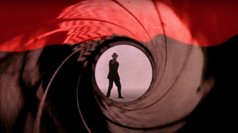 James Bond title screen