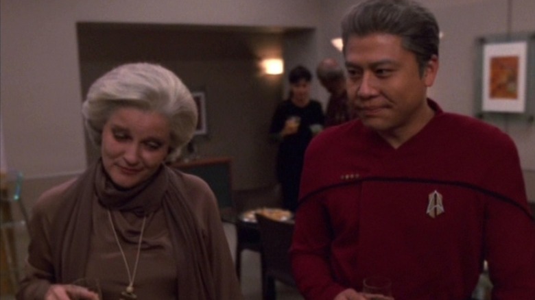 Janeway and Kim, old and gray, in the series finale of Star Trek: Voyager