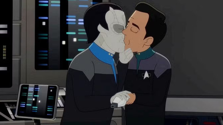 Animated versions of Garak and the hologram of Dr. Bashir kissing on Star Trek: Lower Decks