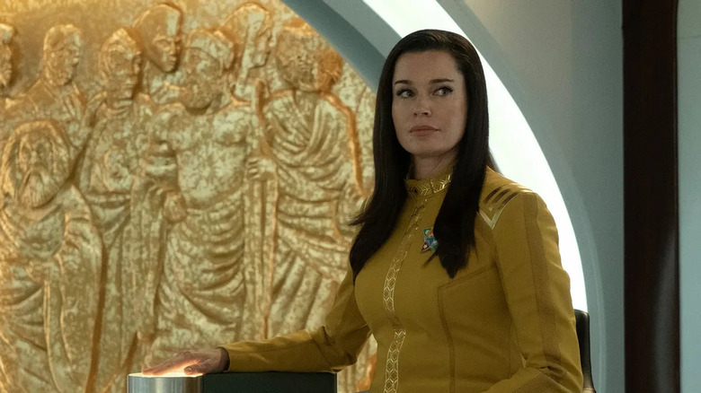 Rebecca Romijn em Star Trek: Estranhos Mundos Novos