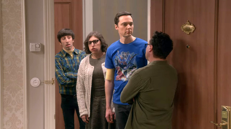 Howard Amy Sheldon talking to Leonard Big Bang Theory