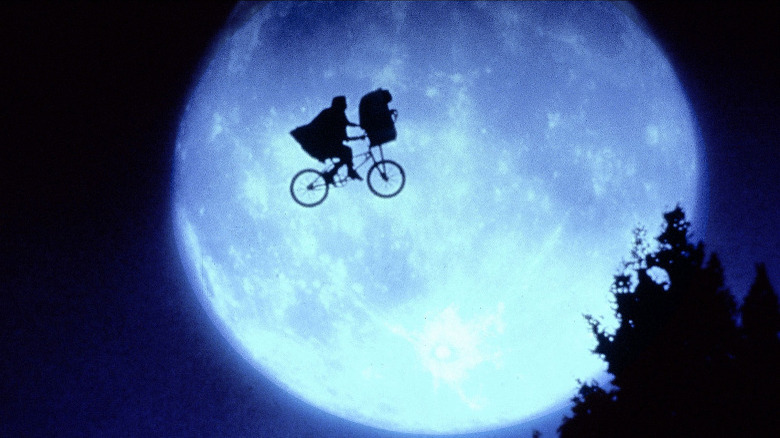 ET and Eliott fly across the moon