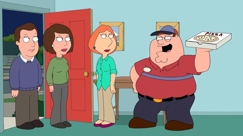 Peter Griffin se hace pasar por el repartidor de pizzas en Padre de familia