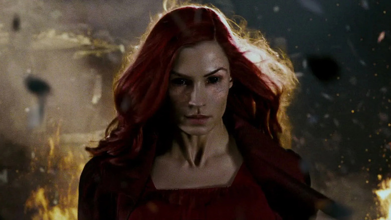 Jean Grey slowly transforming into the Phoenix in X-Men: The Last Stand