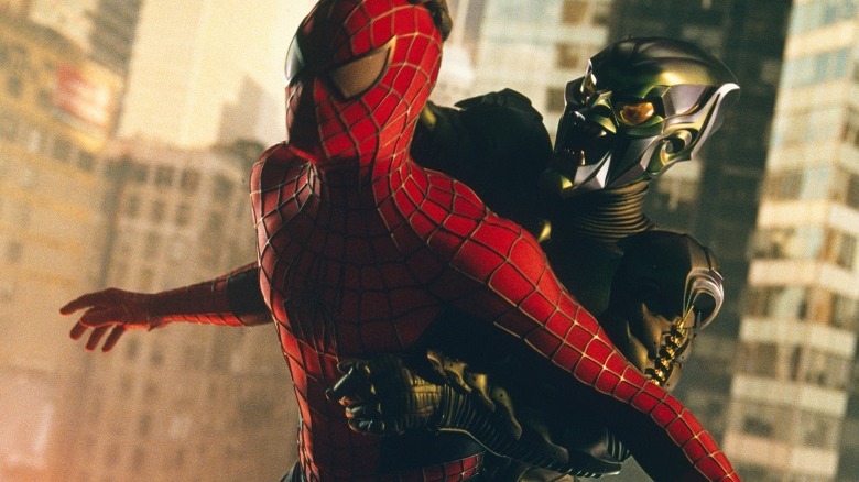 Green Goblin attacks Spider-Man