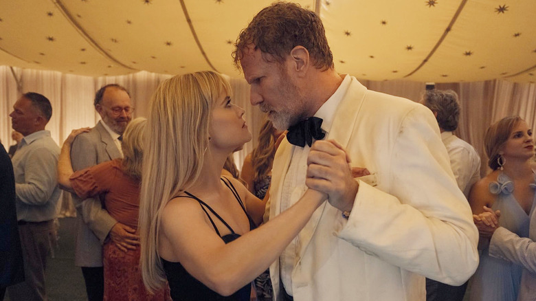 Will Ferrell's Jim and Reese Witherspoon's Margot dancing in You're Cordially Invited