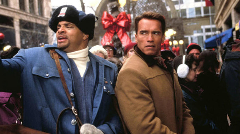 Sinbad and Arnold Schwarzenegger in Jingle All The Way