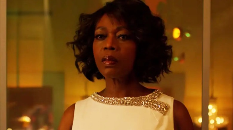 Alfre Woodard, Luke Cage