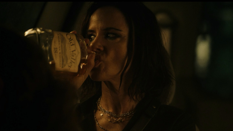 Juliette Lewis as adult Natalie in Yellowjackets