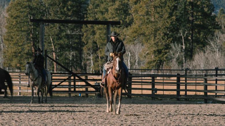 John Dutton rides a horse in Yellowstone Season 2