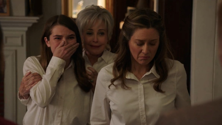 Raegan Revord as Missy Cooper, Annie Potts as Mee Maw, and Zoe Perry as Mary Cooper on Young Sheldon