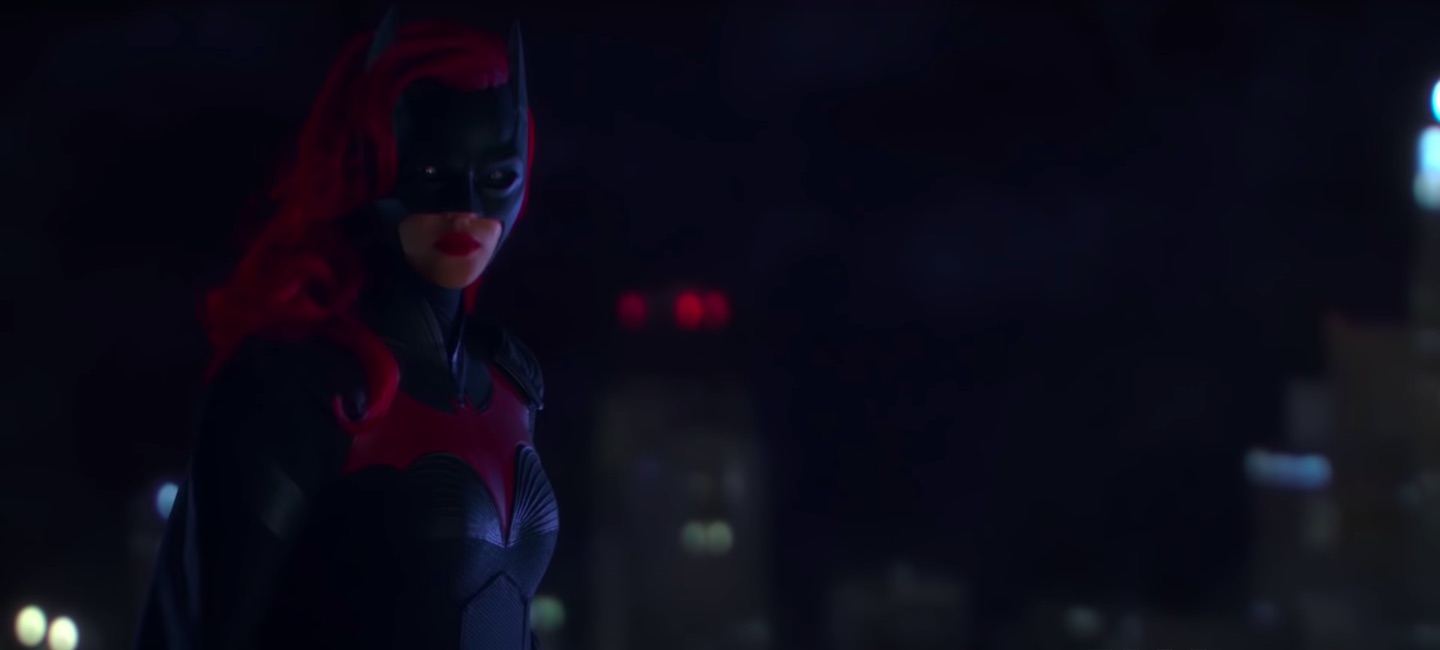 First Batwoman Teaser Trailer Released As The Cw Picks Up Series Order