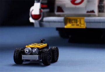 New LEGO Ghostbusters Ecto-1