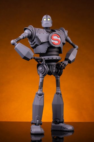 The Iron Giant Mondo Mecha Figure