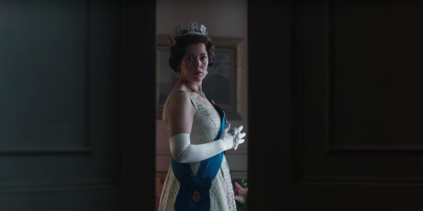 The Crown Season 3 Teaser Gives A New Look At Olivia Colman As Queen Elizabeth Ii
