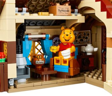 Winnie the Pooh LEGO Set